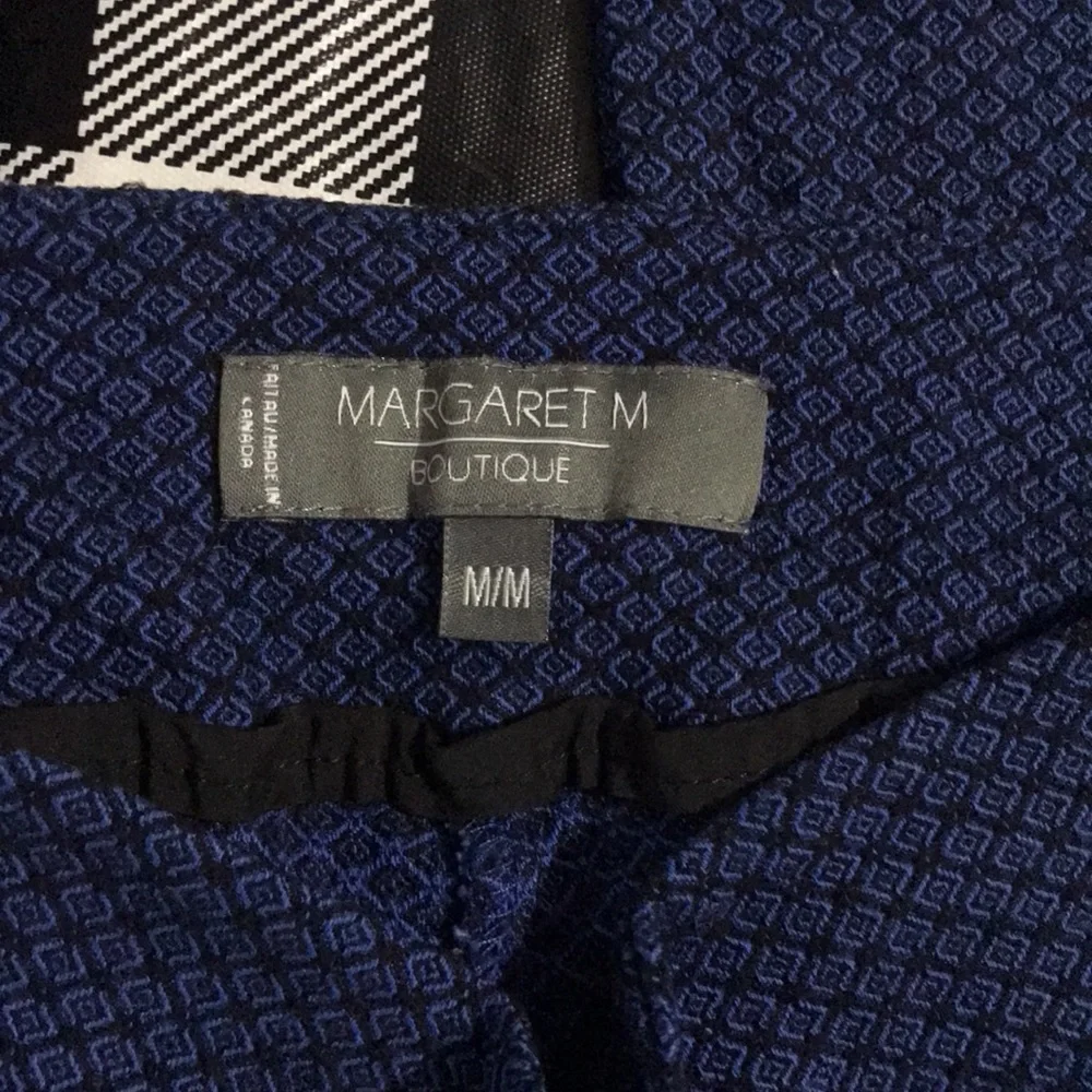 Margaret M Boutique Size M Blue Pants - Picture 3 of 8